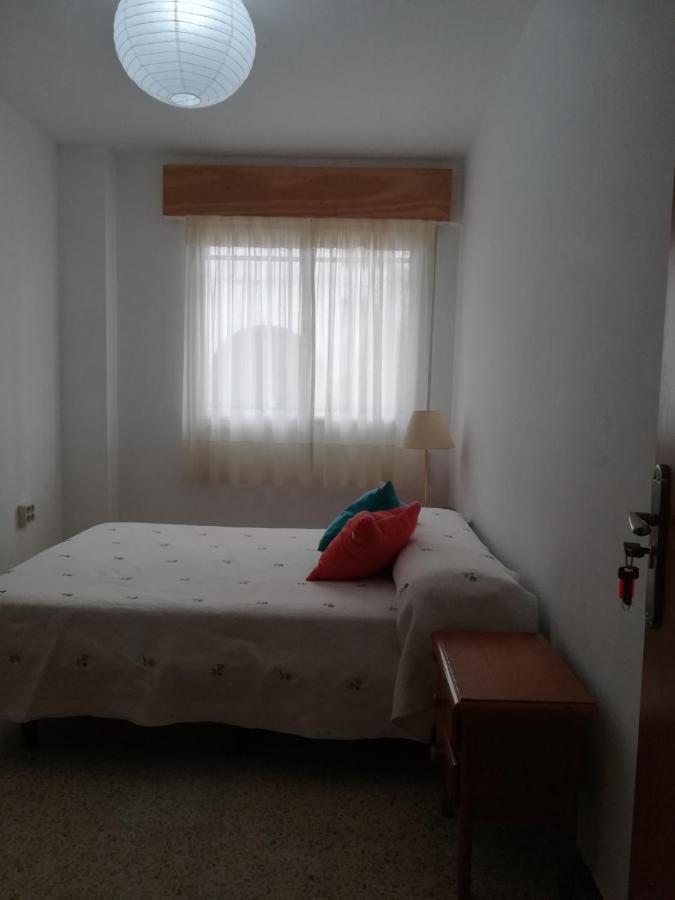 Jana Apartment โกนิล เด ลาฟรอนเตรา ภายนอก รูปภาพ