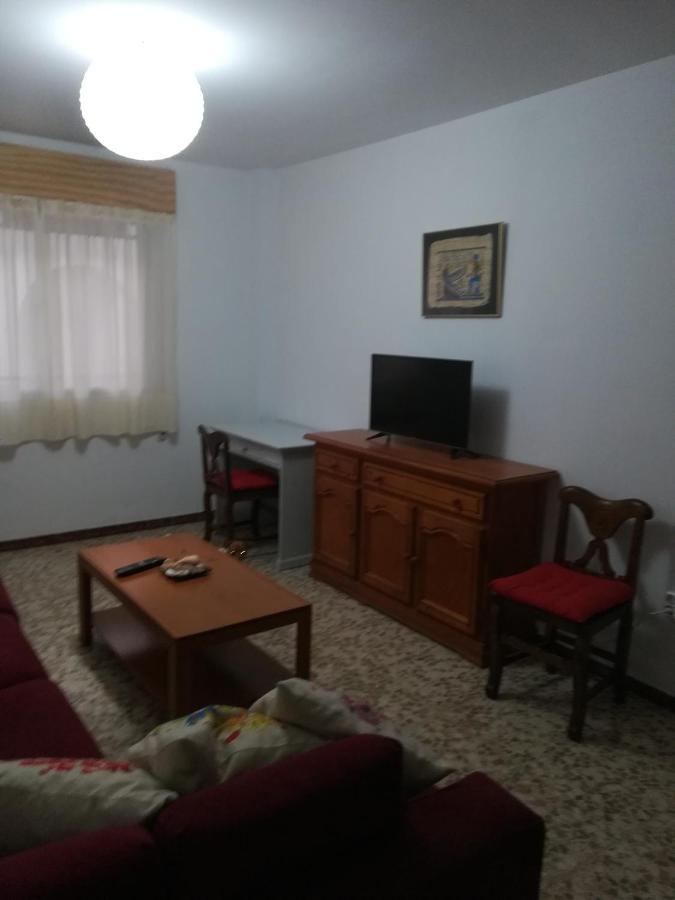 Jana Apartment โกนิล เด ลาฟรอนเตรา ภายนอก รูปภาพ