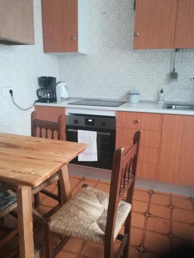 Jana Apartment โกนิล เด ลาฟรอนเตรา ภายนอก รูปภาพ